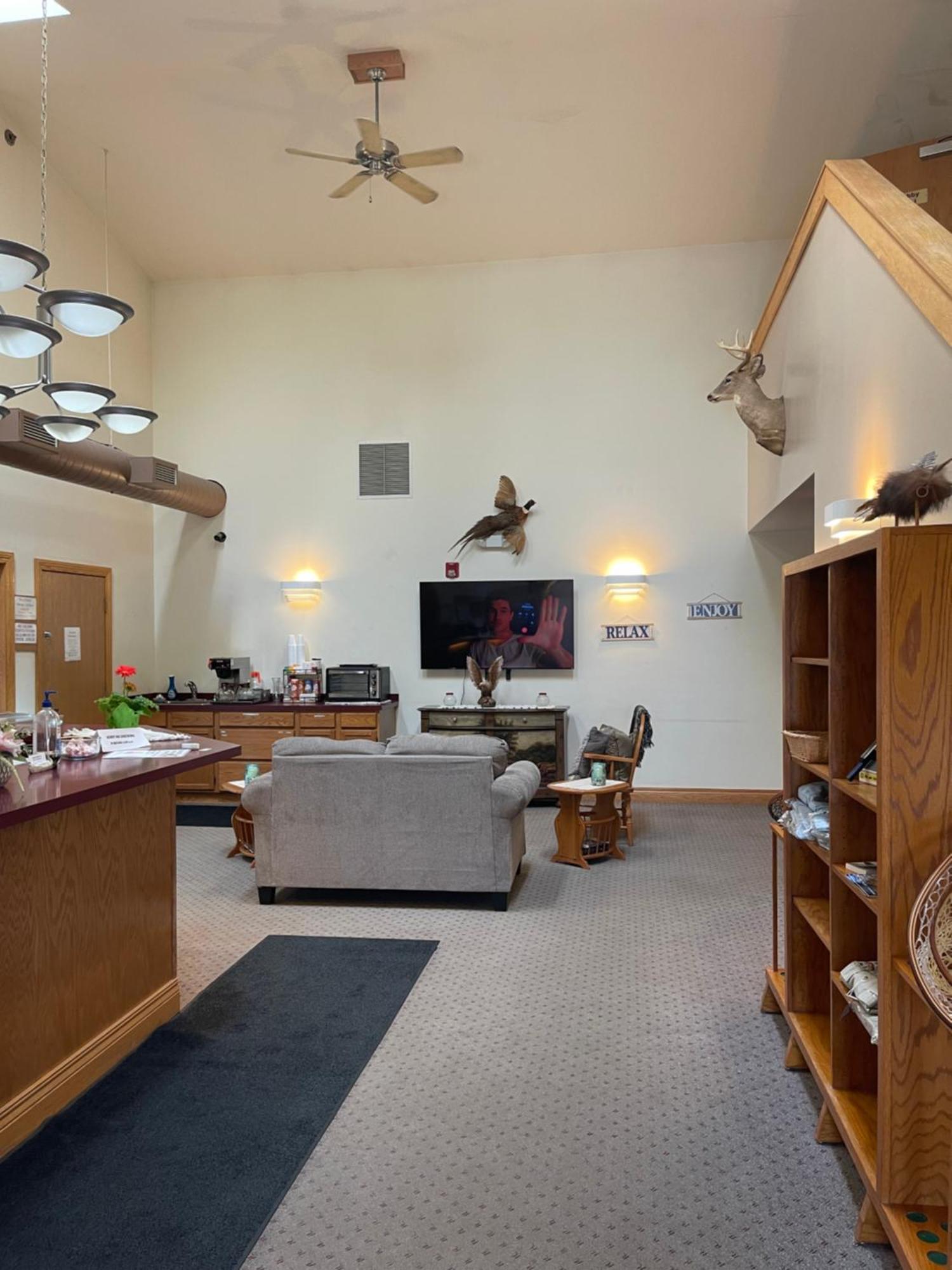 Ausable Valley Inn Mio Екстериор снимка